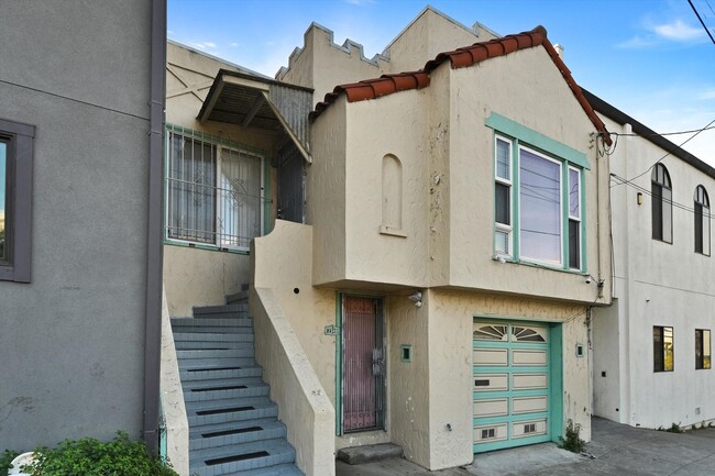 Primary Photo - Updated Portola Home