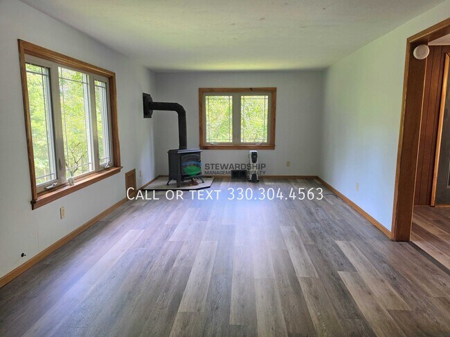 Building Photo - 16276 Johnson Hill Rd