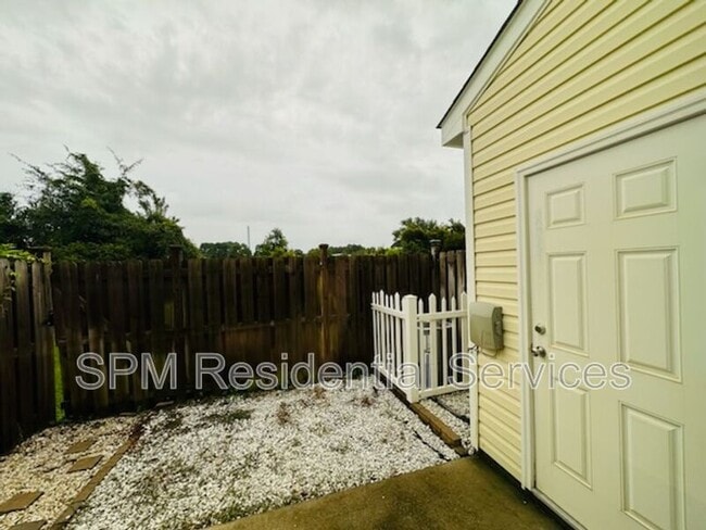 Building Photo - 4519 Exuma Ln