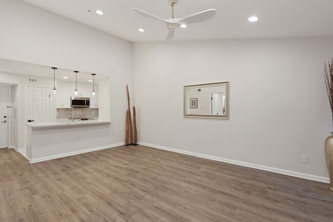 Building Photo - 3309 Wyndham Cir