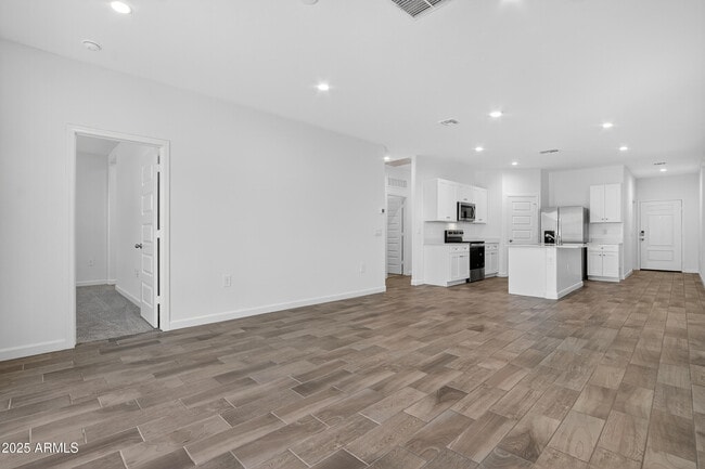 Building Photo - 9284 S Mara Dr