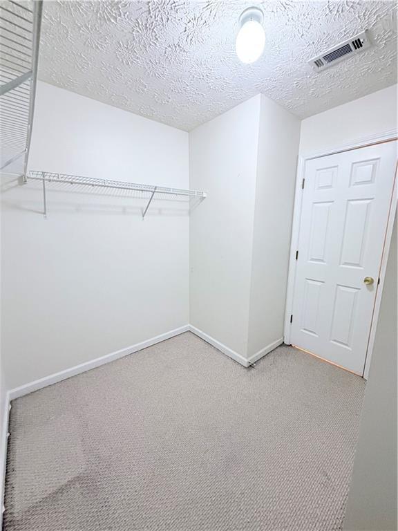 Building Photo - 1525 Paramount View Trace NE