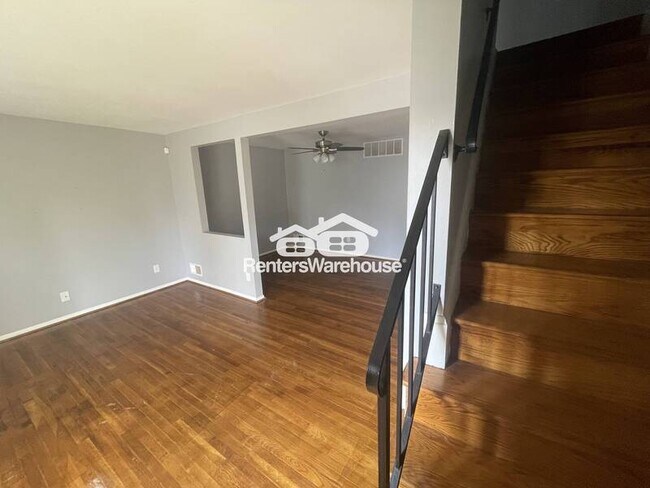 Building Photo - 37 Cardor Court