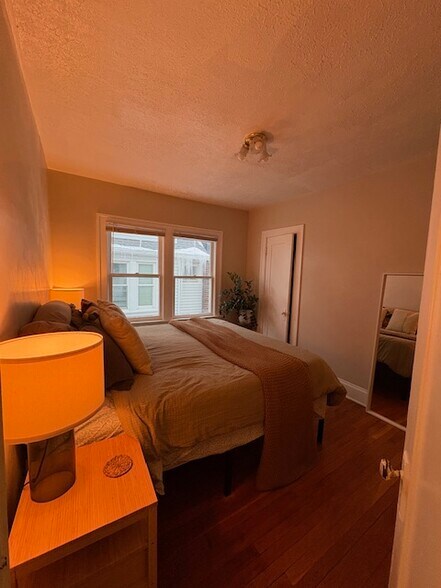 Building Photo - 2172 Edgewood Rd