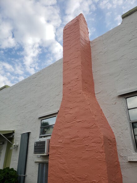 Building Photo - 321 Kenilworth Blvd