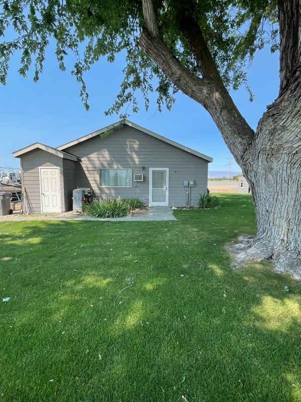 Building Photo - 16189 Rd 2 NW