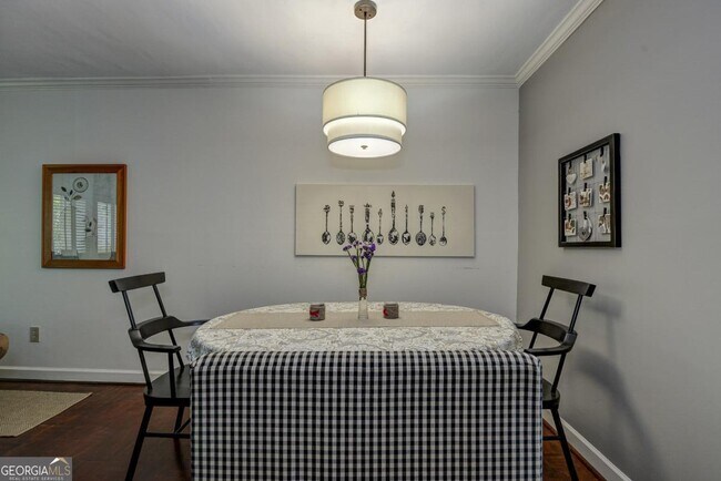 Building Photo - 282 Ardmore Cir NW