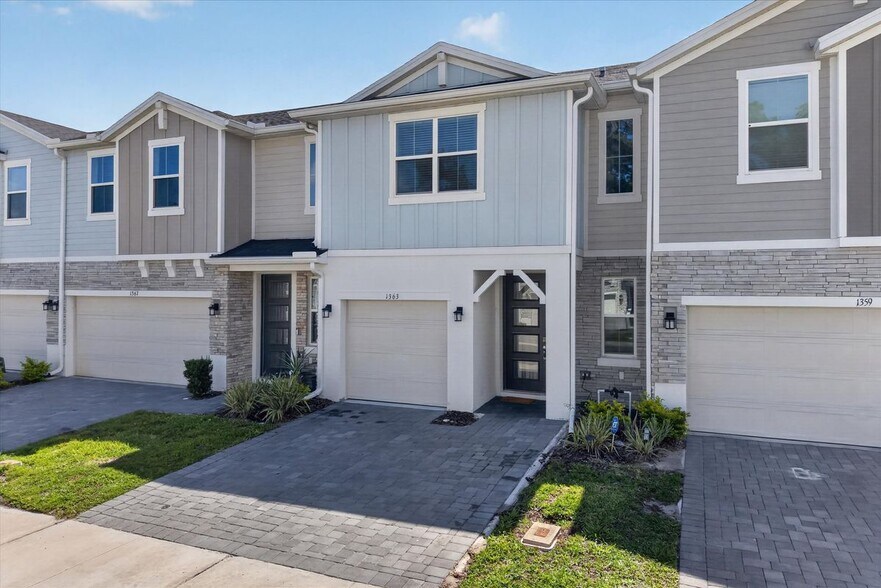 Building Photo - 1363 Captiva Cv