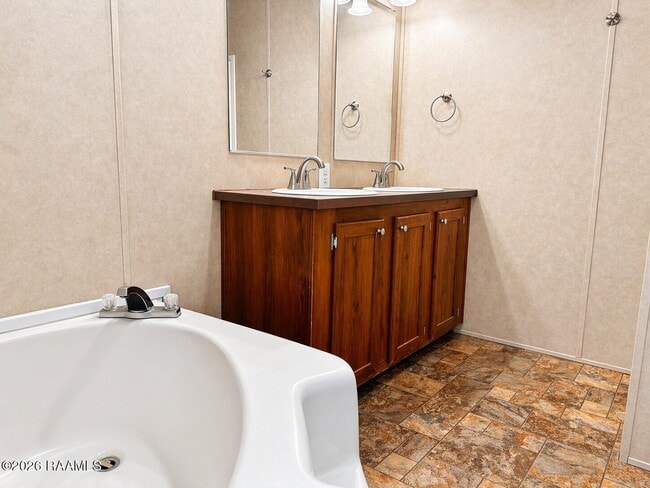 Building Photo - 13197 LA-92