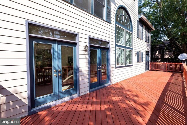 Building Photo - 6413 Wilson Ln