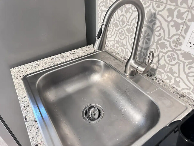 Kitchen Sink - 4021 Fillmore Ave