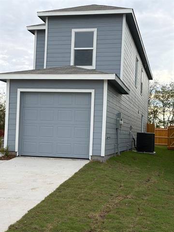 Primary Photo - 703 Sandhill Crane Ln