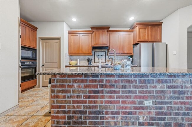 Building Photo - 8318 Campeche Bay Pl