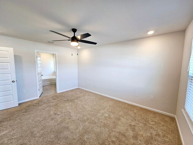 Building Photo - Spacious Modern Home w/Great Community Amenities! *1/2 OFF Security Deposit for A-D Military!*