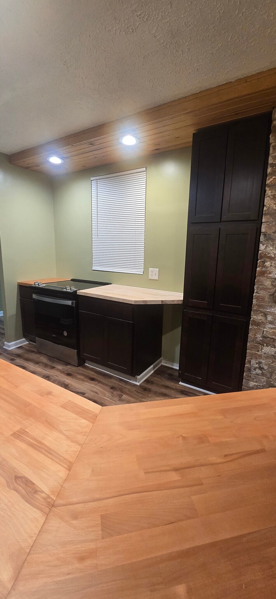 Building Photo - 1515 Lingo St