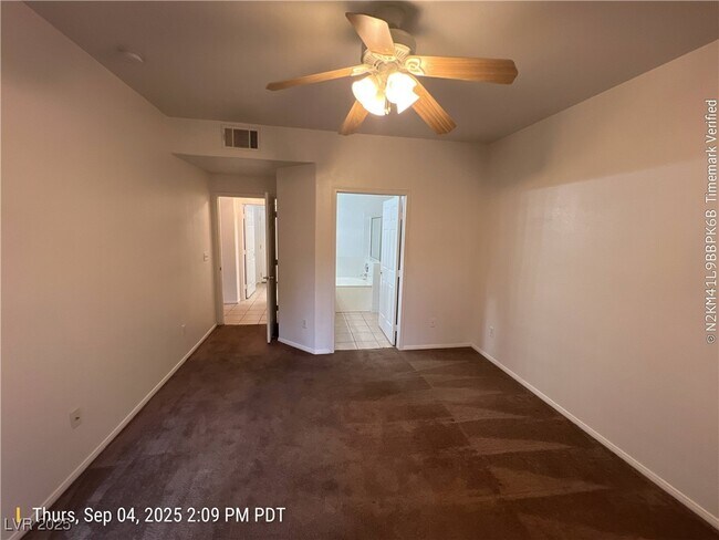 Building Photo - 2050 W Warm Springs Rd