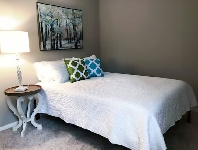 Building Photo - 2216 Church St