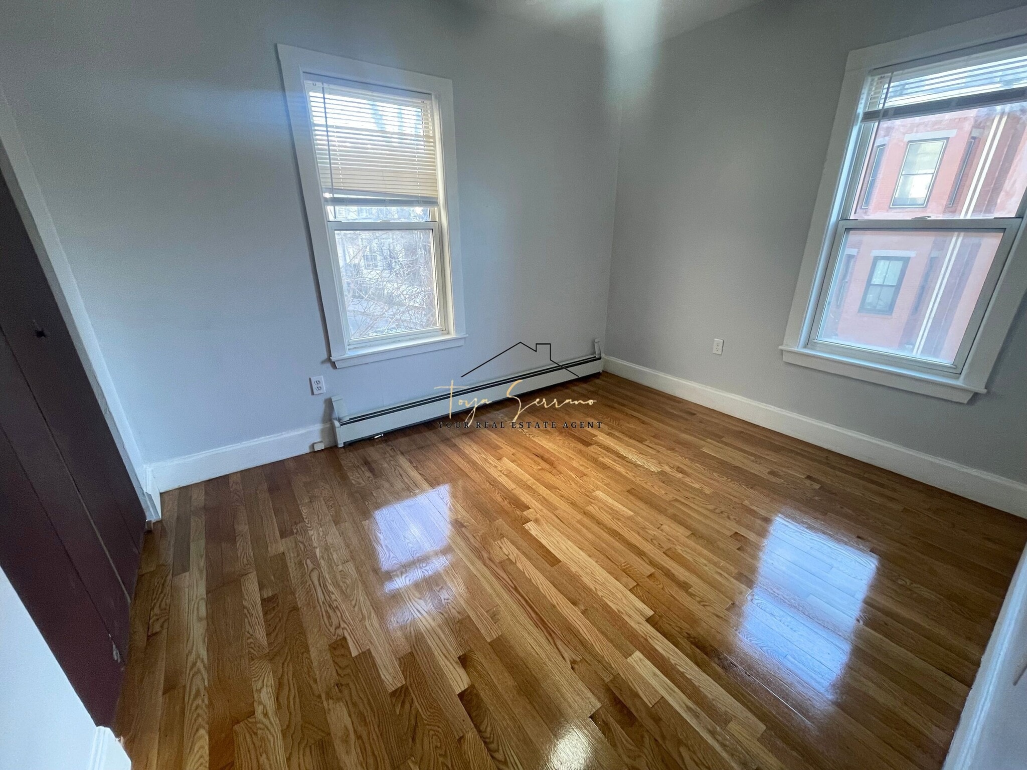 Building Photo - 135 Marcella St