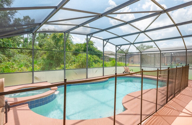 Building Photo - 2178 Royal Ridge Dr