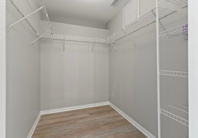 Building Photo - 1662 Seascape Cir