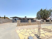 Building Photo - Northeast El Paso 4 Bed Refrig A/C