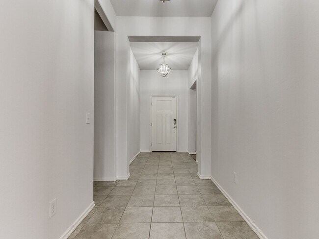 Building Photo - Beautiful 4 Bed 3 Bath in Deer Creek Schools