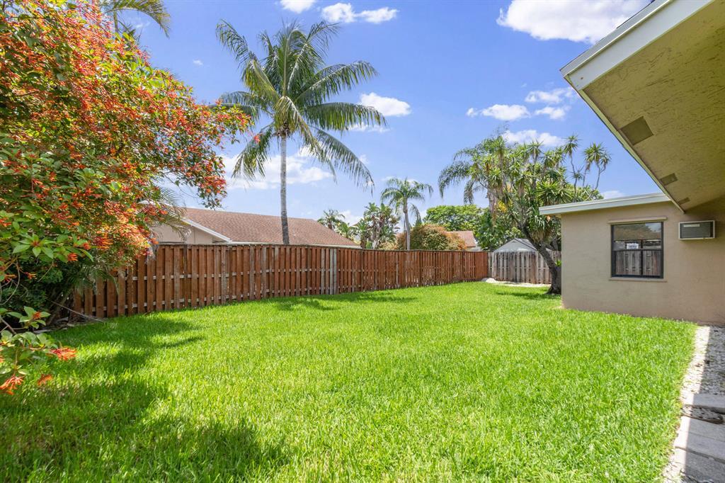Building Photo - 23089 SW 55th Ave