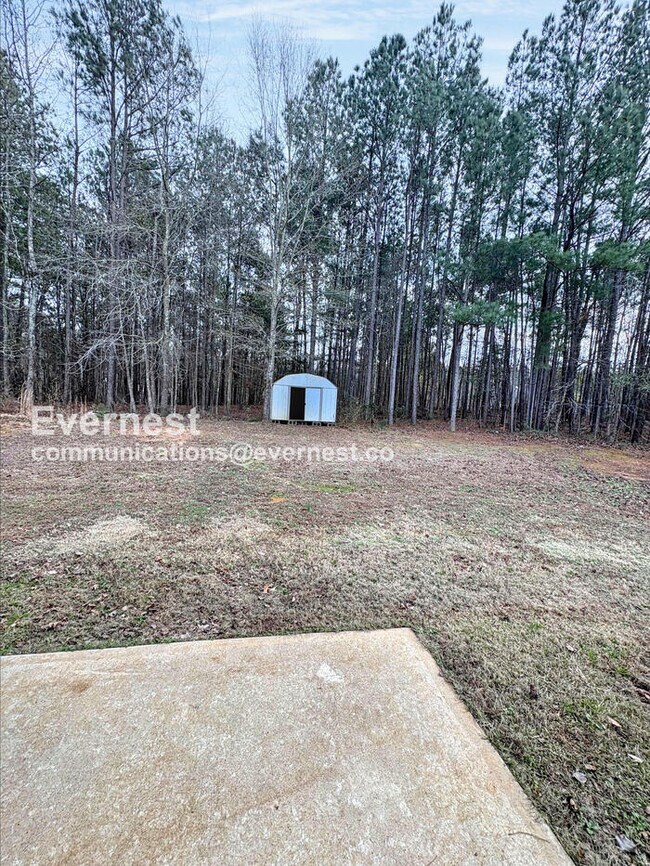 Building Photo - 55 Bramble Bush Trail