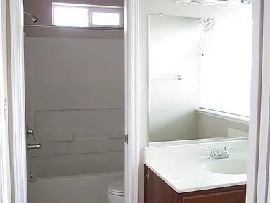 Building Photo - 560 Madeline Jane Lane
