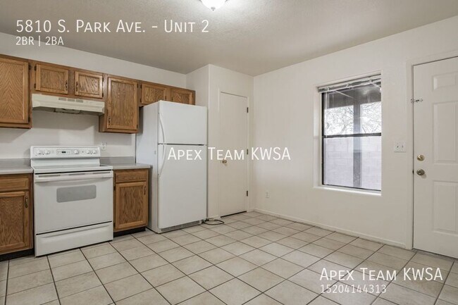 Building Photo - 5810 S Park Ave