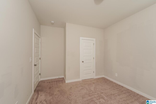 Building Photo - 397 Troubadour Ln