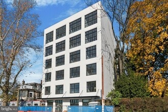 Building Photo - 5521 Wayne Ave