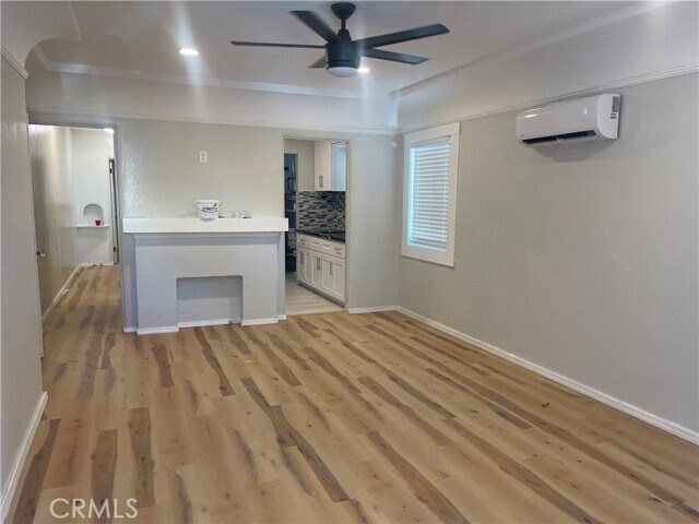 Building Photo - 5867 Bonsallo Ave
