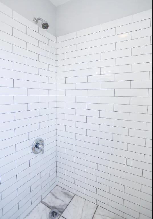 Building Photo - 1 bedroom in Chicago IL 60639