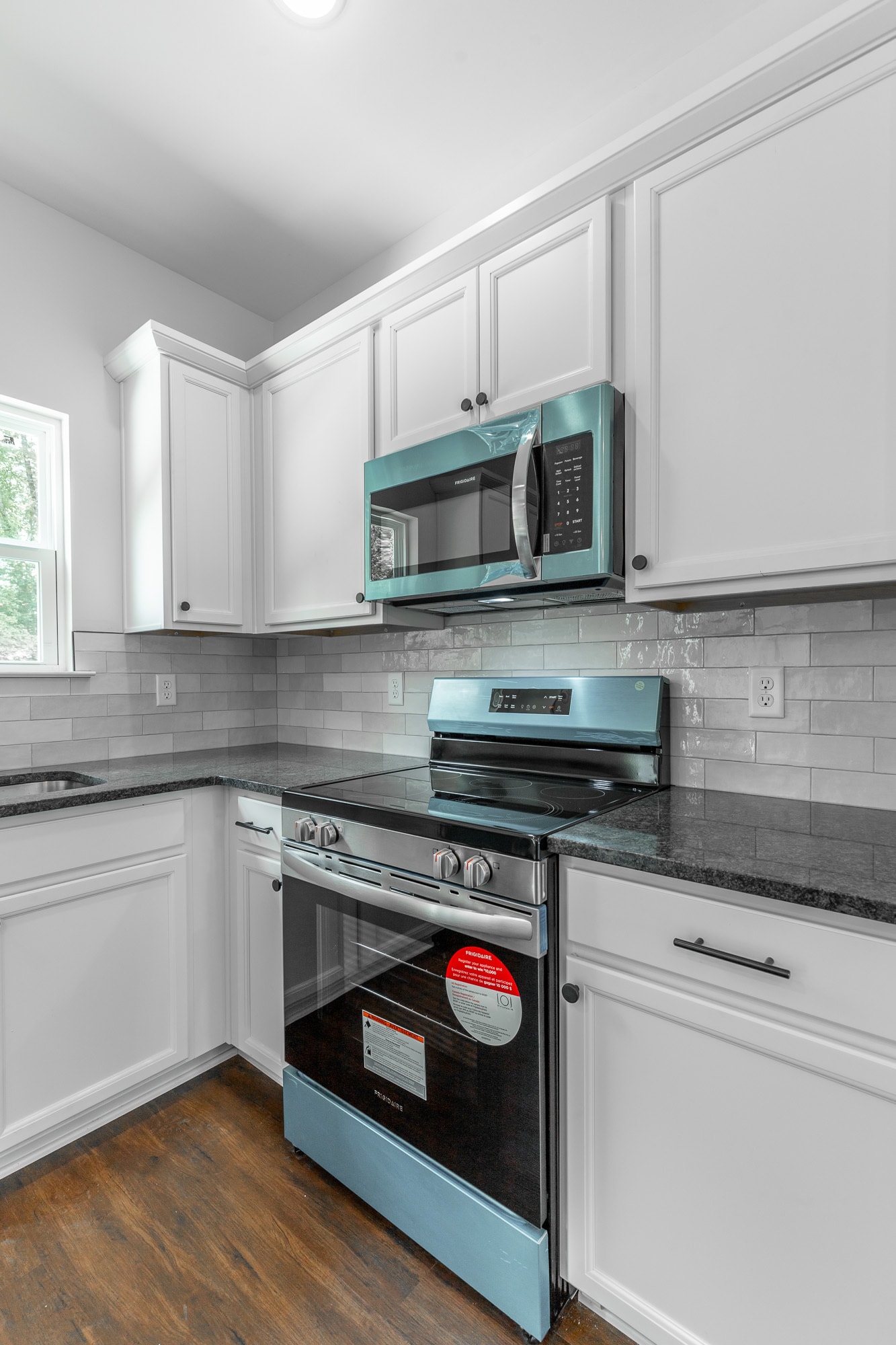 Building Photo - 4654 Heiskell Dr