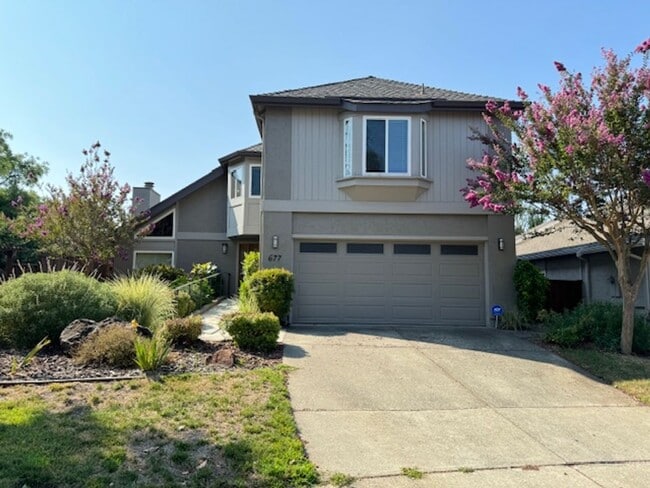 Primary Photo - Wonderful 2 story home in Walnut Creek nea...