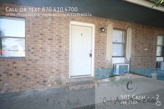 Building Photo - First month move in special $500!!  2-bed,...