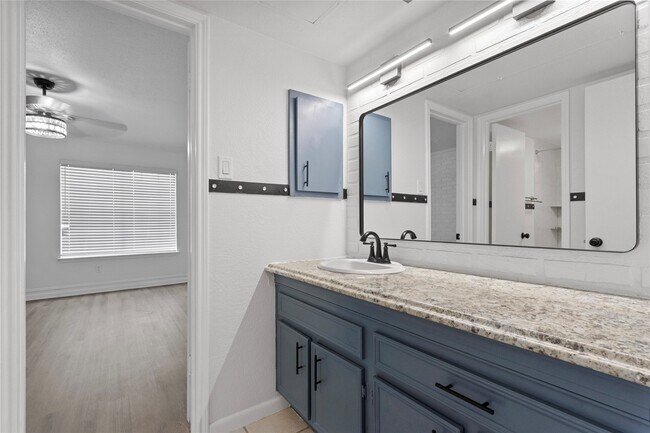 Building Photo - 2350 Bering Dr