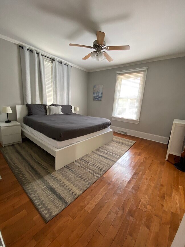 Master bedroom - 1541 Wilmore Dr