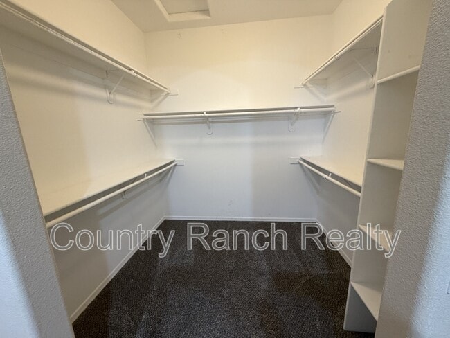 Building Photo - 2460 Topanga Dr