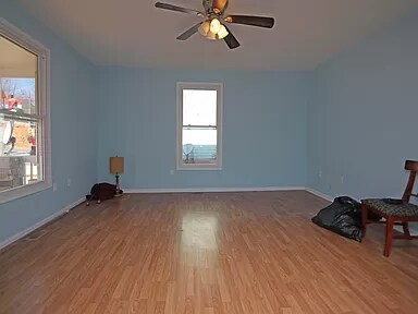 Building Photo - 113 Stafford St