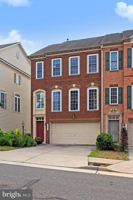 Building Photo - 41811 Eloquence Terrace