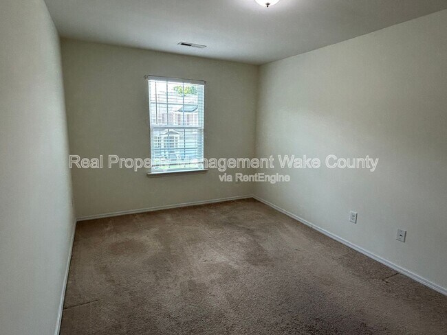 Building Photo - 5336 Black Maple Dr