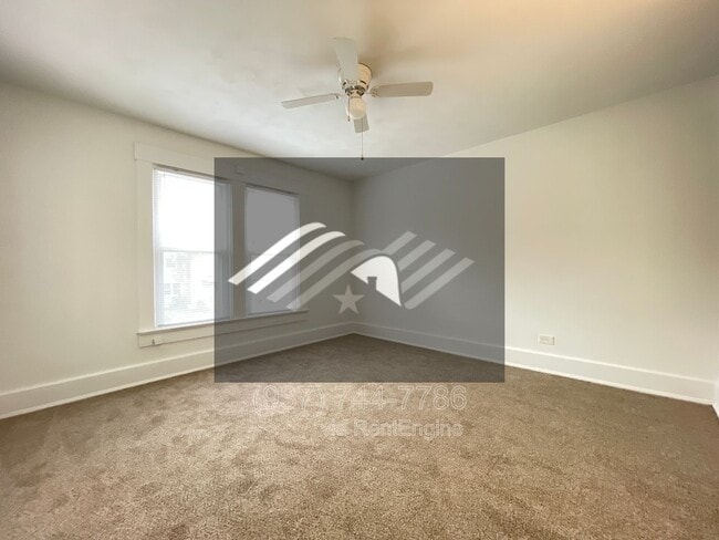 Building Photo - 1410 Phillips Ave