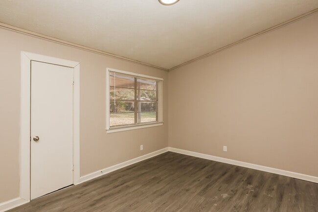 Building Photo - 4554 Kirkley Cir