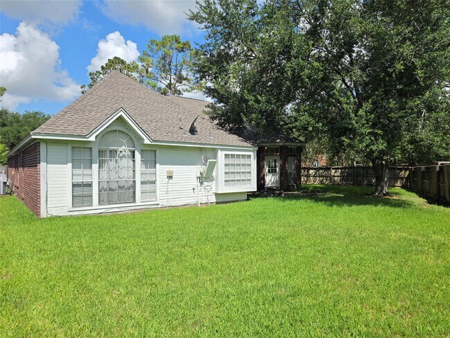 Building Photo - 6903 Springcrest Ct