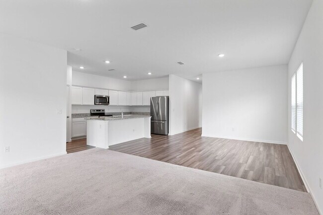 Building Photo - 35747 Buttonweed Trl
