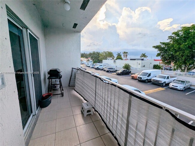 Building Photo - 8360 NW 103rd St