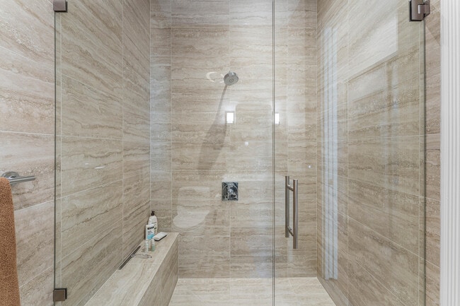 Building Photo - 8308 Rosalie Ln