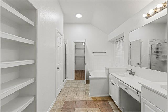 Building Photo - 6212 Crestmont Ln